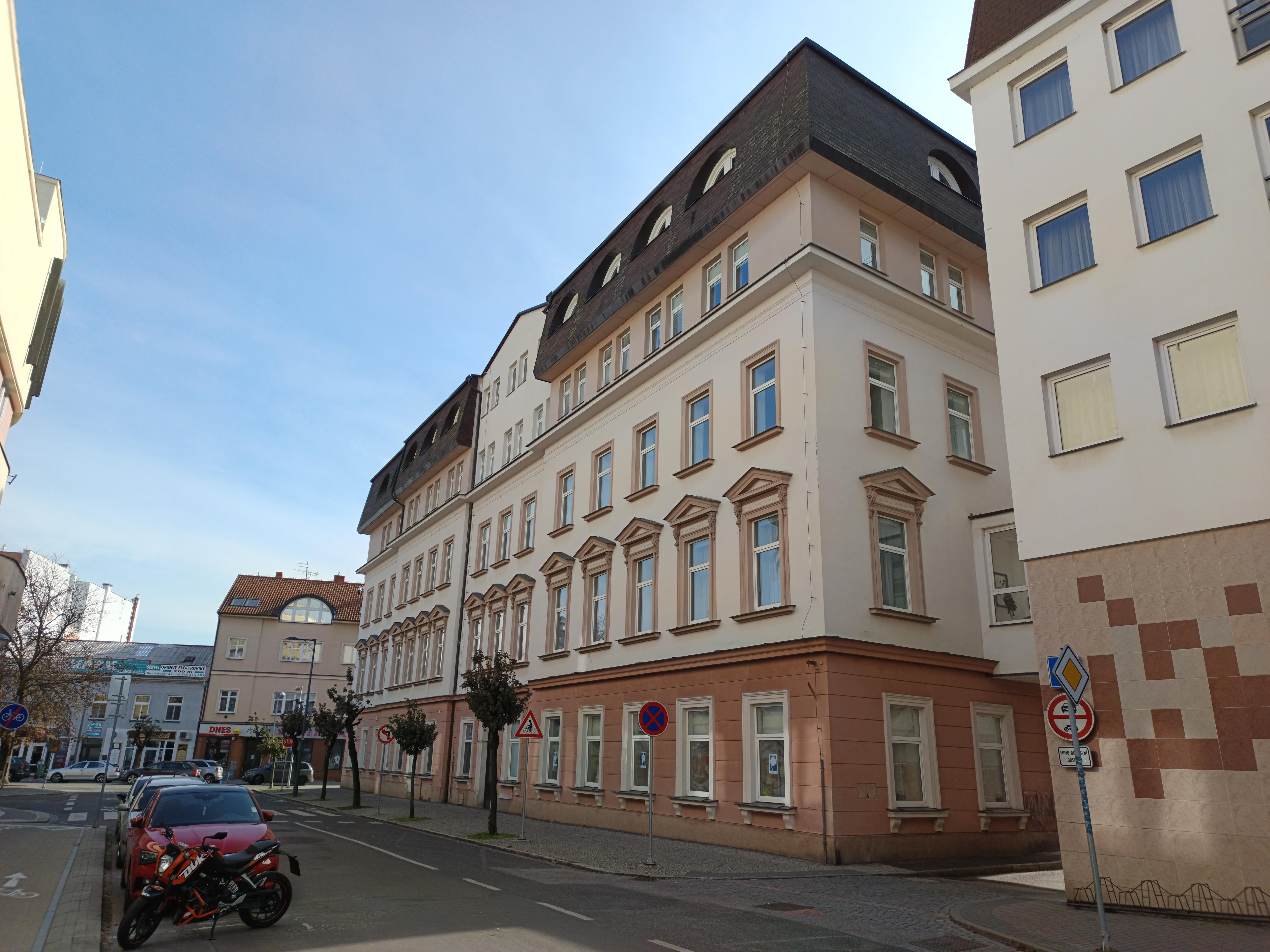 VOŠ hotelnictví a turismu Poděbrady foto 2