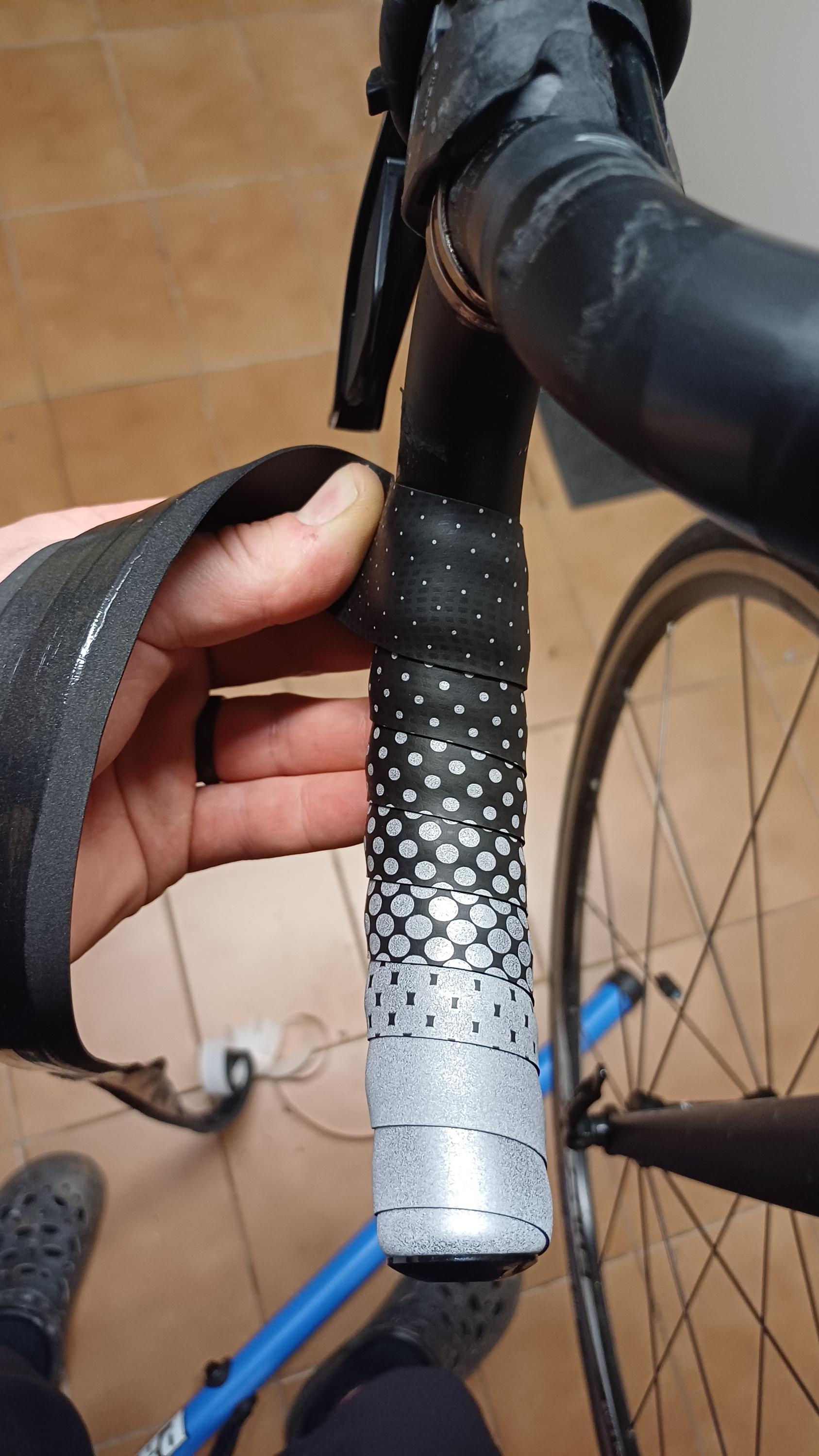 Cykloservis Hluboké Dvory - opravy, servis a seřízení kol foto 3