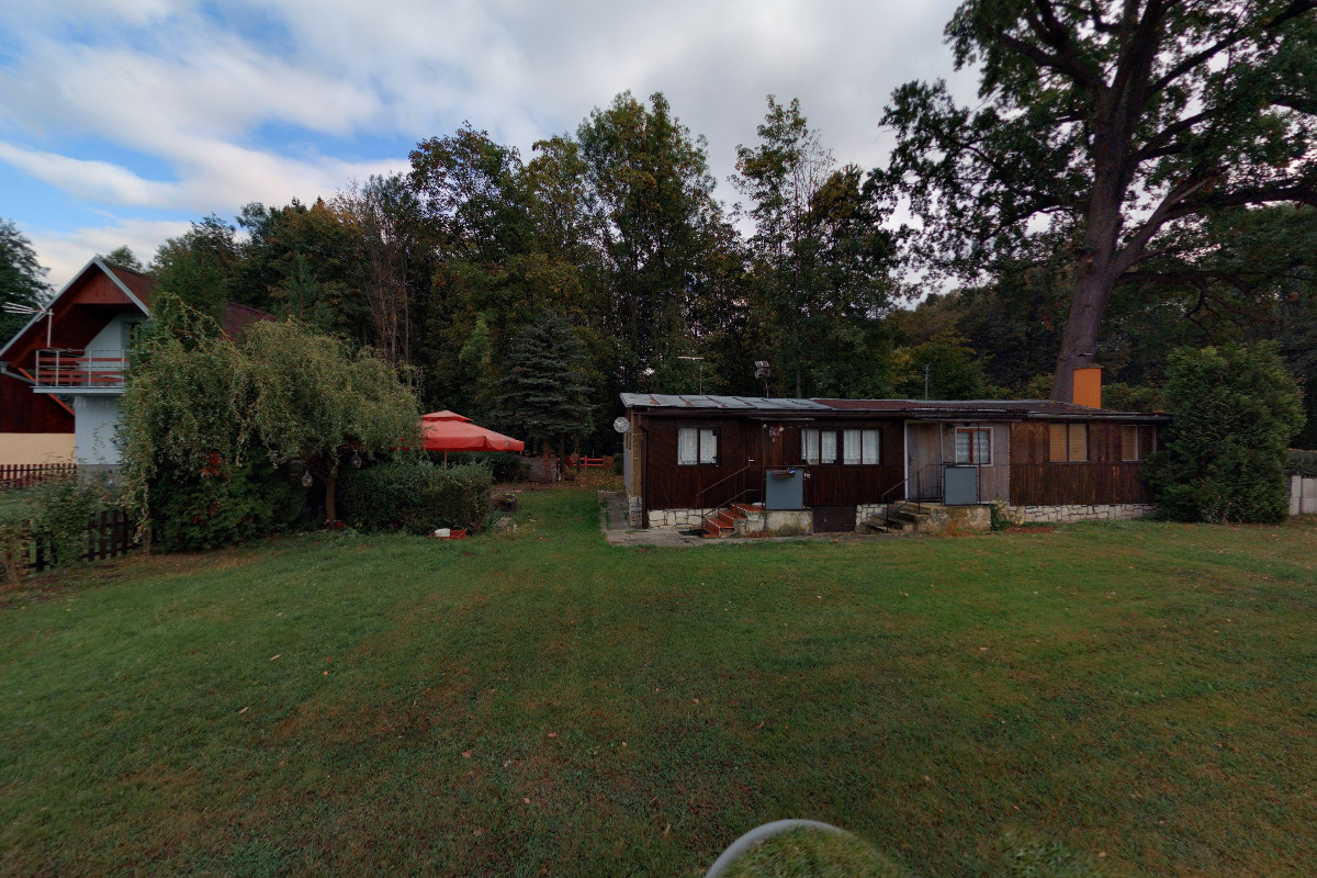 Chata U Řeky, Volenice