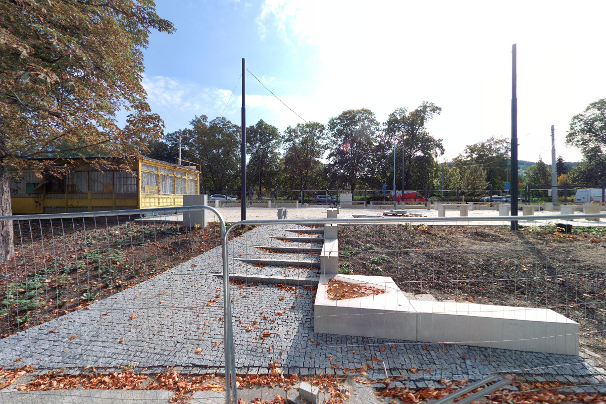 Food truck pod kaštany foto 1