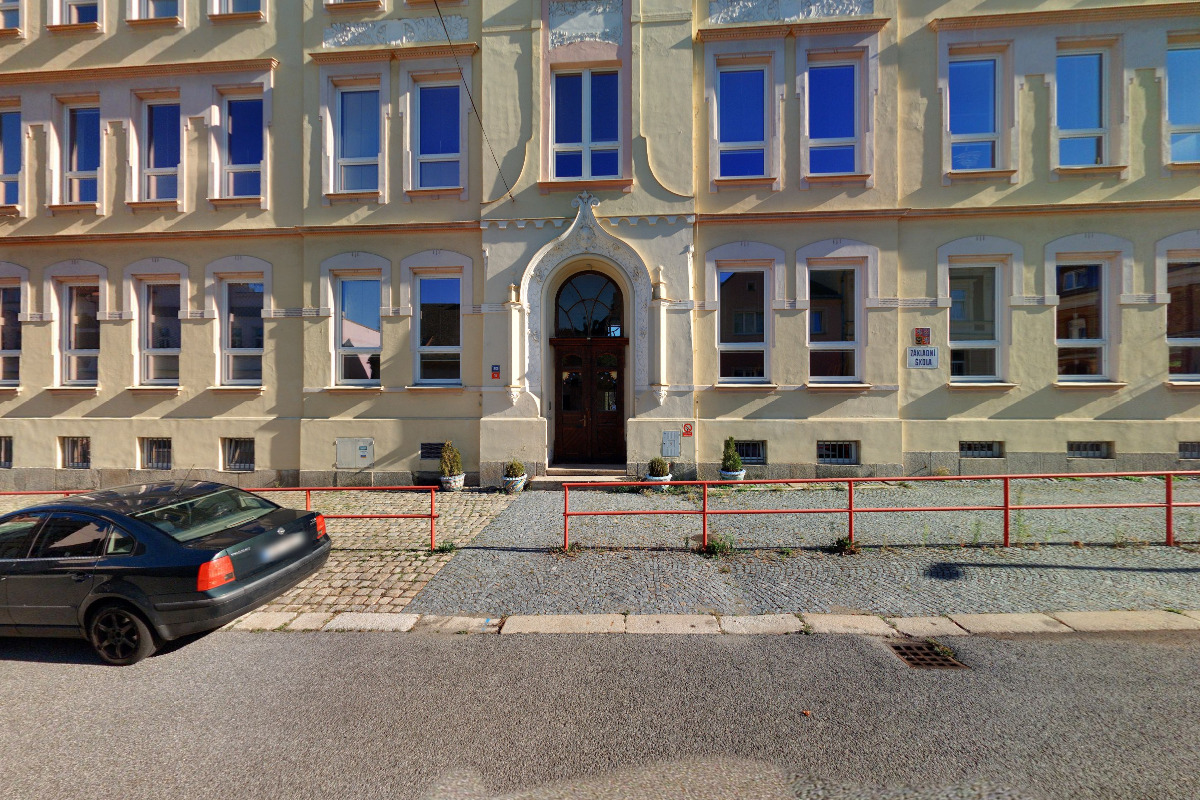 ZŠ Jablonec nad Nisou, Pivovarská foto 2