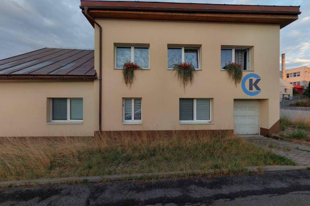 KNOMI, společnost s ručením omezeným