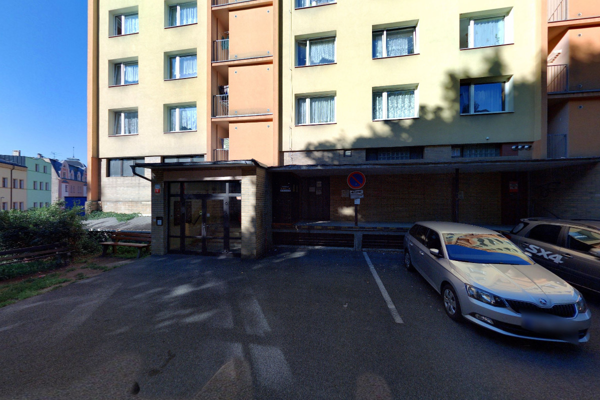 Rovaš Pizza & Čeburek