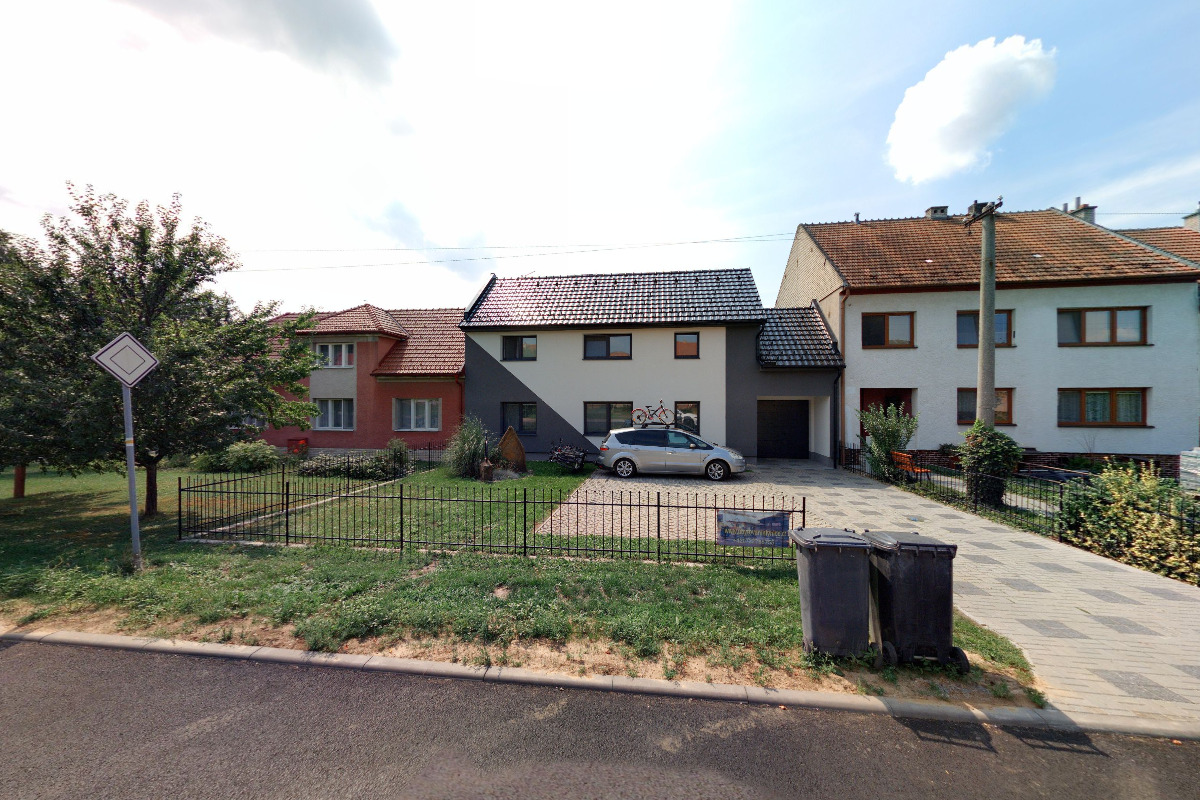 CHALUPA HOŠTÁKY foto 3