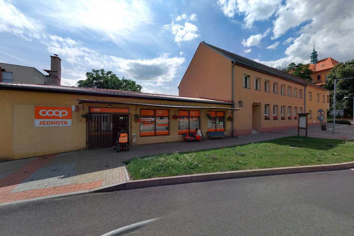 JEDNOTA, spotřební družstvo v Podbořanech - COOP foto 2