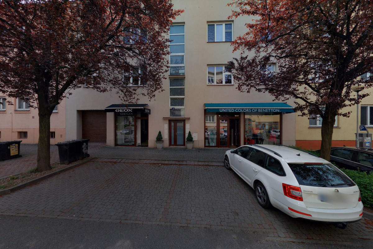 UNITED COLORS OF BENETTON