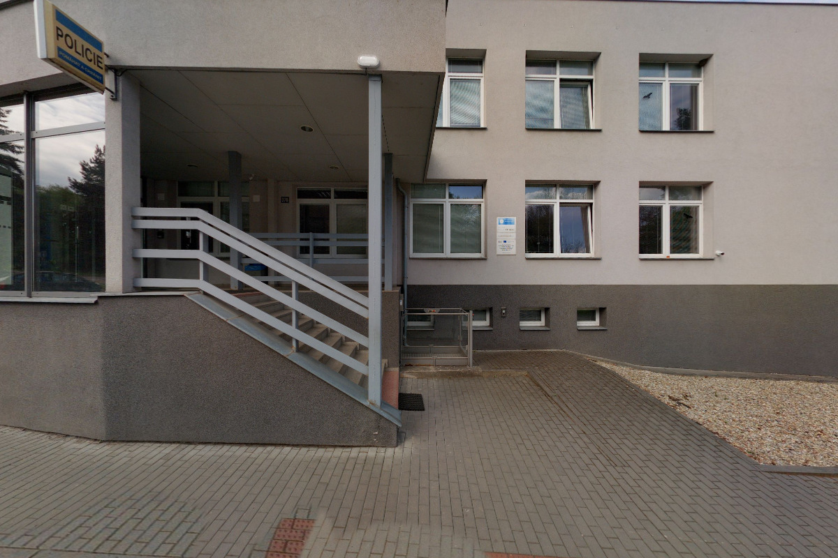 Policie ČR - Obvodní oddělení Valašské Meziříčí foto 4