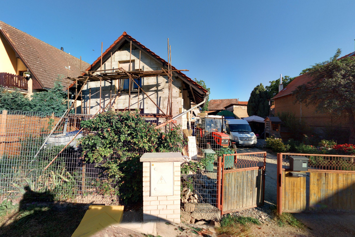 1. Robotická s.r.o.