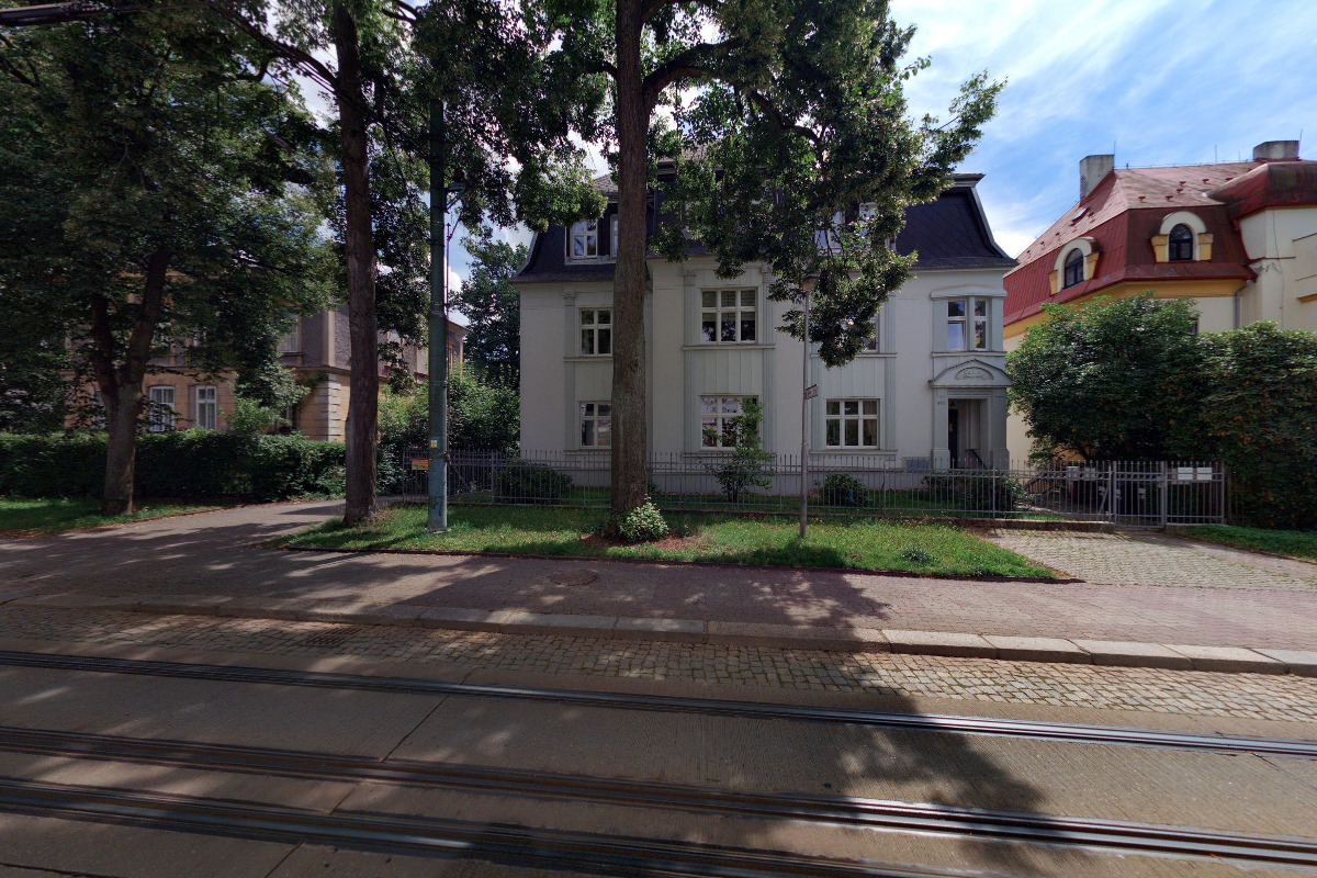 M - PROJEKCE, s.r.o.