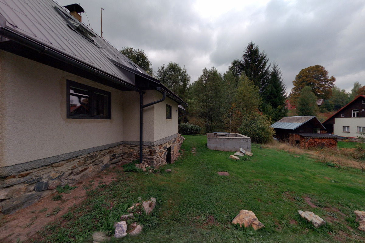 Chalupa pod sjezdovkou