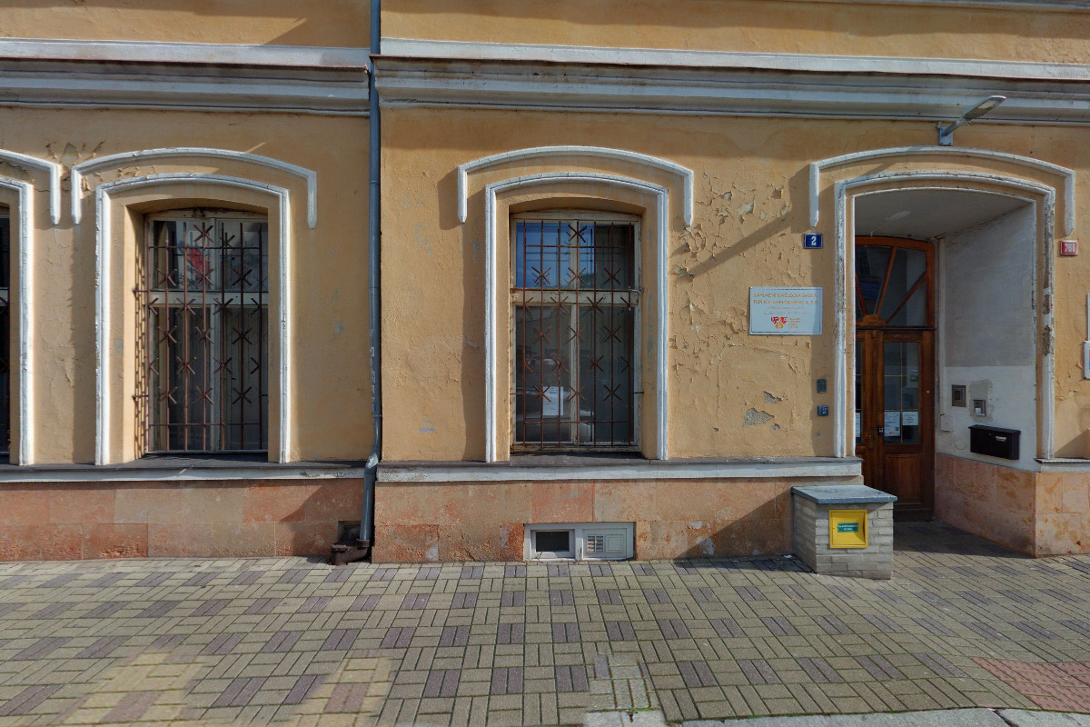 Vyšší odborná škola zdravotnická a Střední škola zdravotnická, Ústí nad Labem, Palachova 35