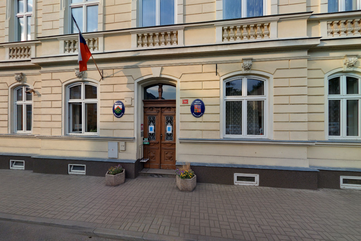 Hostomice - úřad městyse foto 6