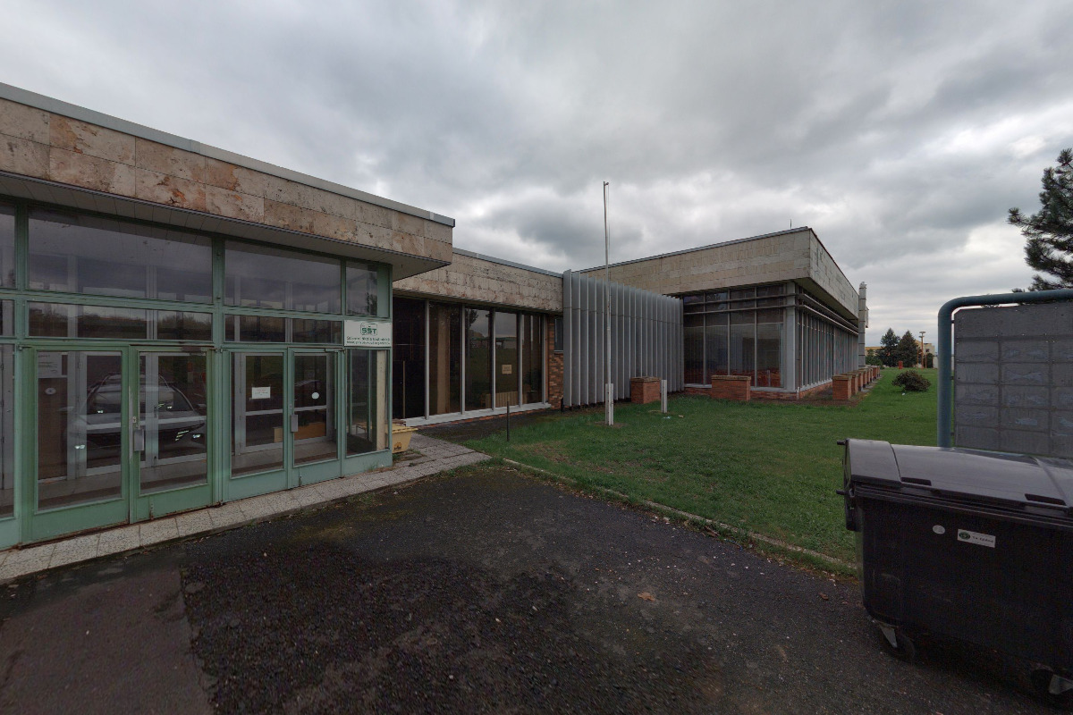 Střední škola technická - Školní jídelna foto 4