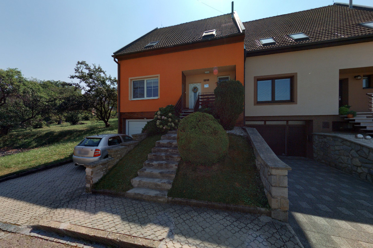 Mgr. Patrik Persona, advokát