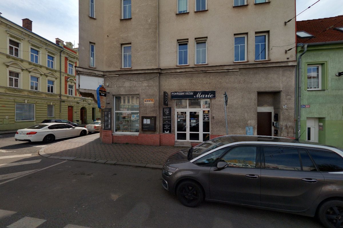 Pohřební ústav Marie foto 2