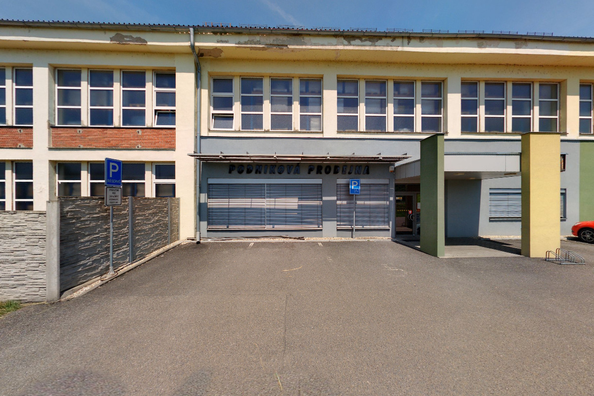 Gumárny Zubří - podniková prodejna