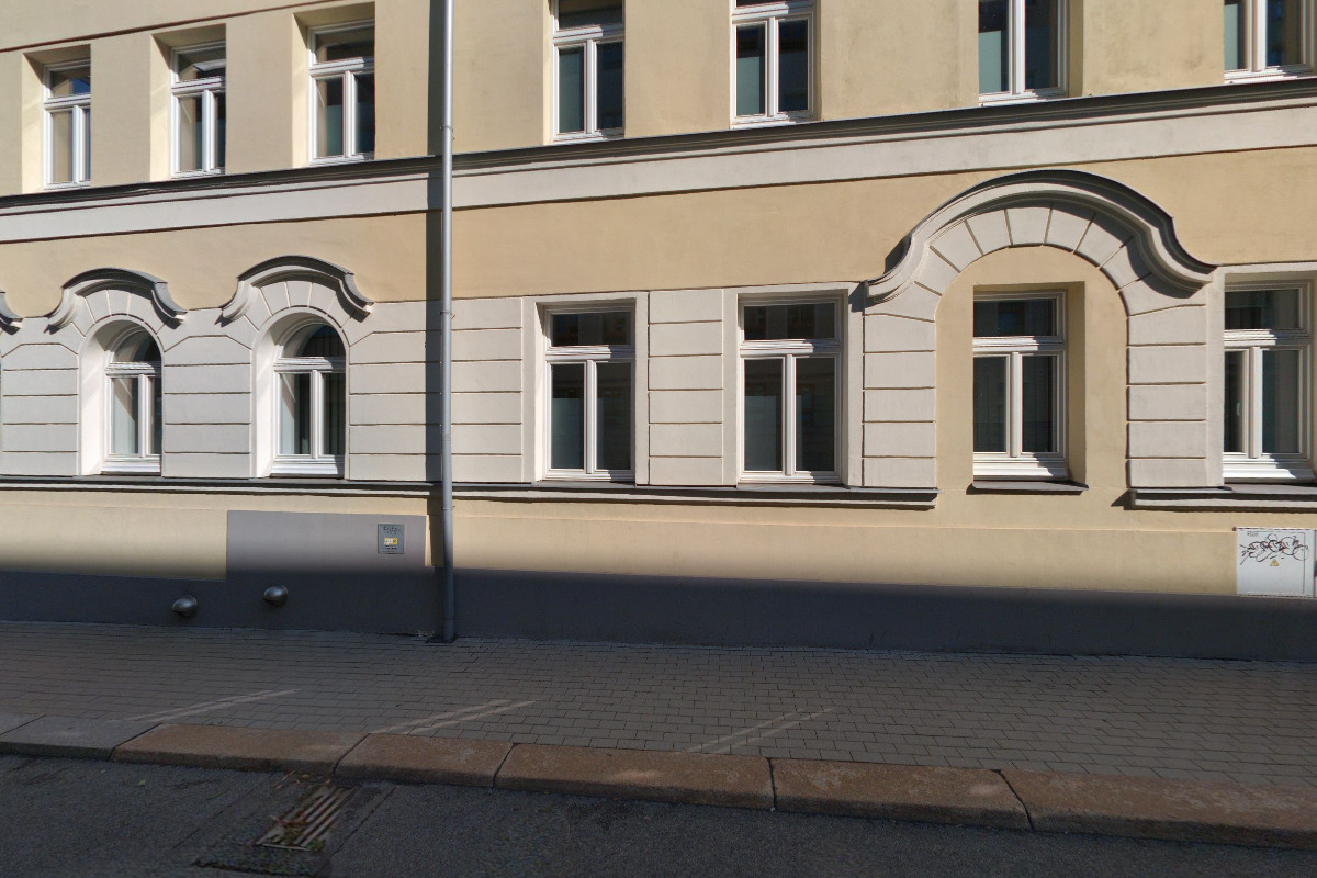 Základní škola při nemocnici, Liberec, Husova foto 2