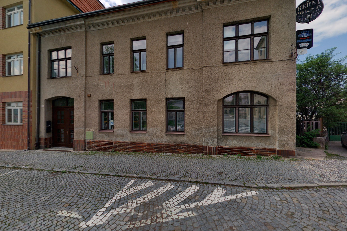 Mgr. Lenka Drápalová, advokátka