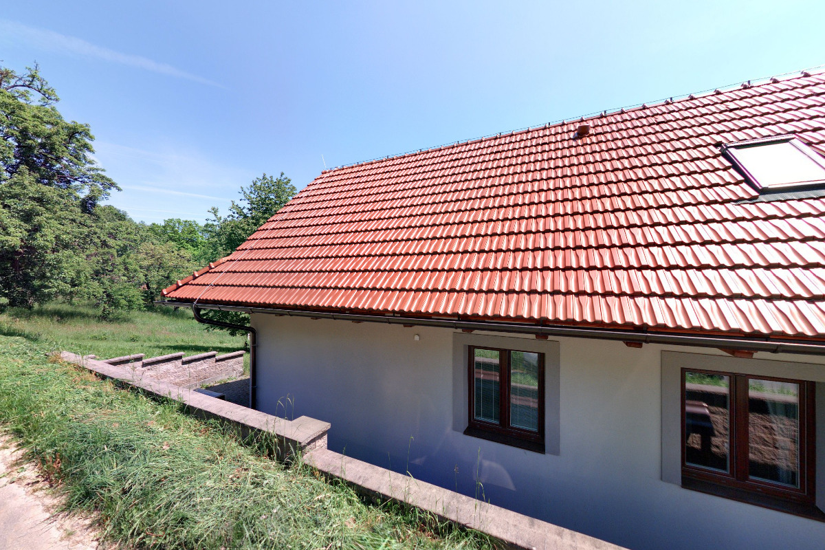 Chalupa pod hruškou