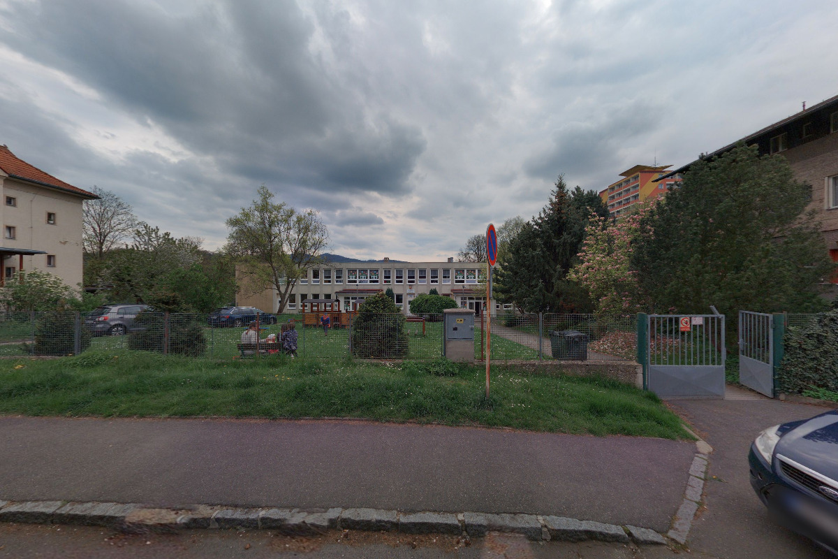MŠ Skřivánek Ústí nad Labem, Stříbrnické nivy 2429/6 foto 2