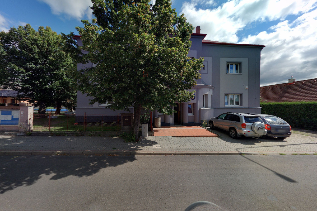 Louka u Litvínova - obecní úřad foto 4