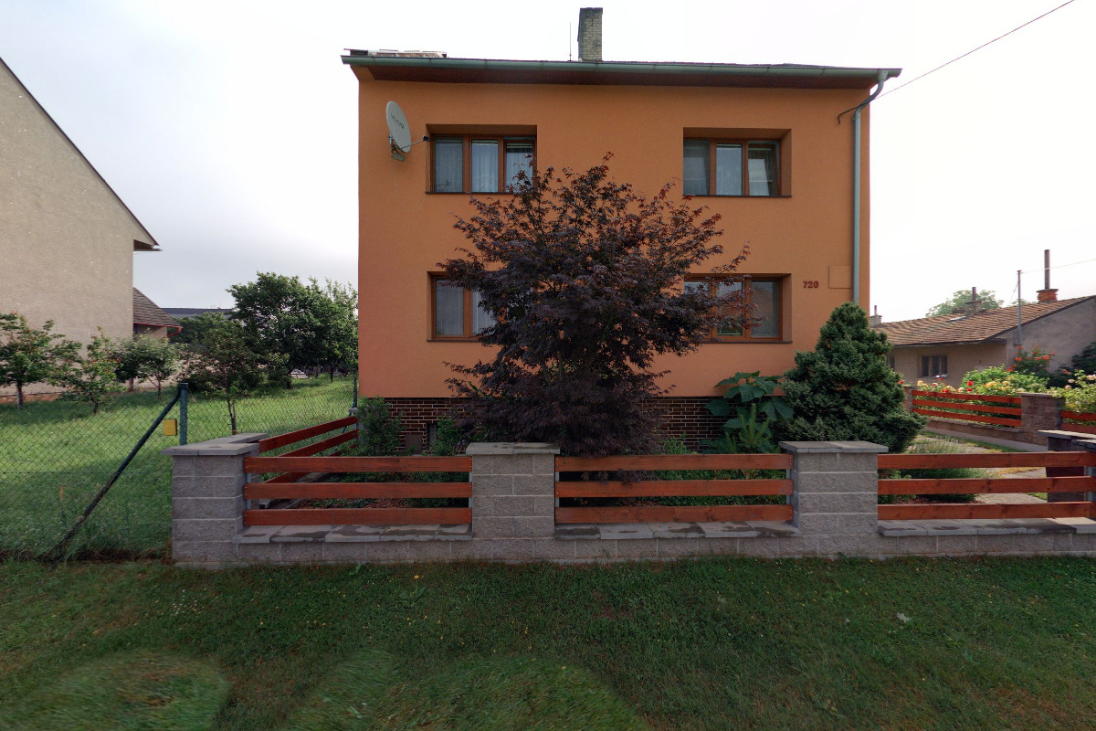 Výroba zakázkového nábytku - Roman Buršík