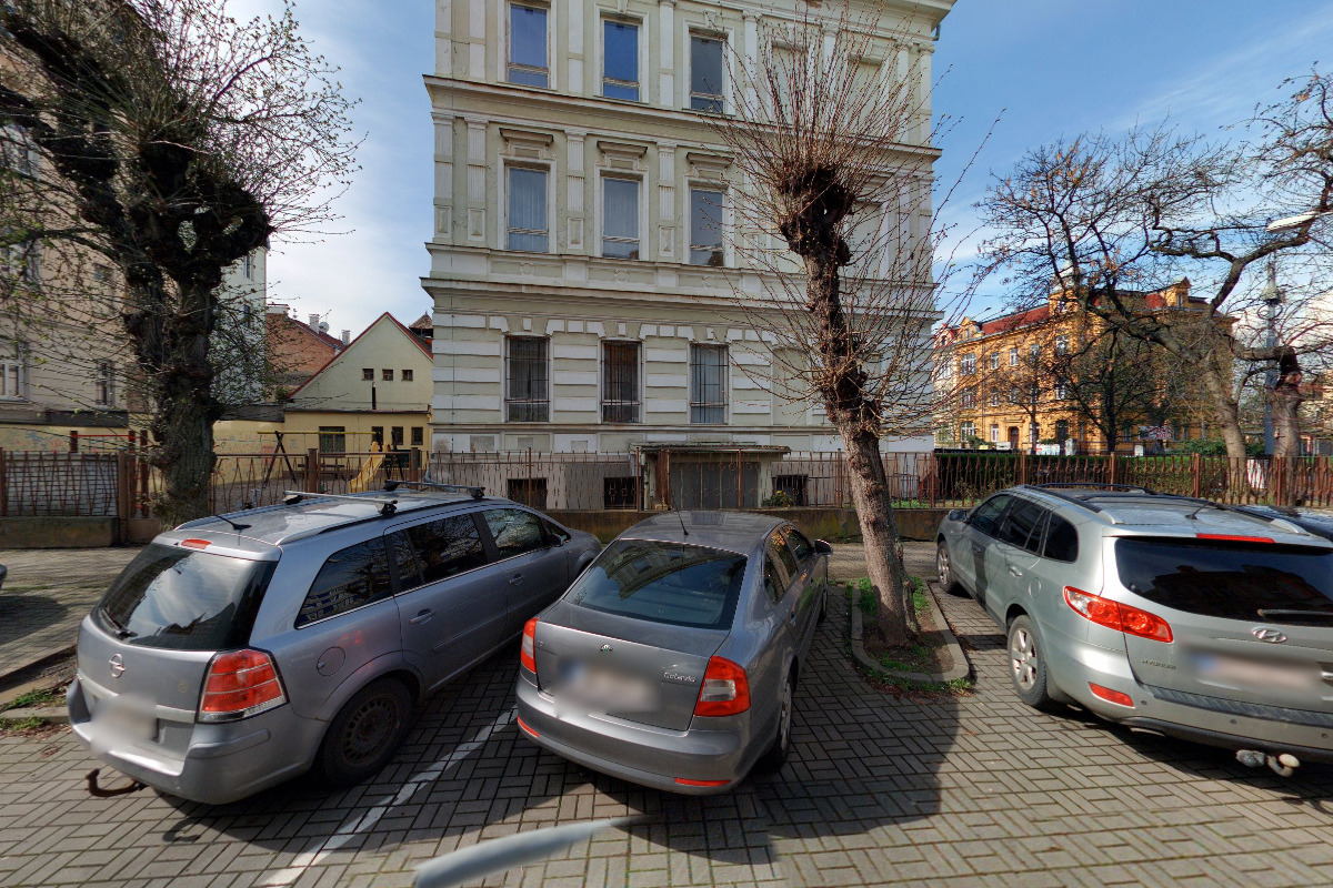 Dům dětí a mládeže, Teplice, Masarykova 70 foto 2