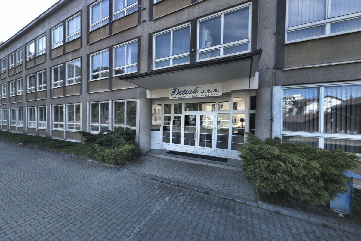 SKLO SUCHÁNEK foto 2