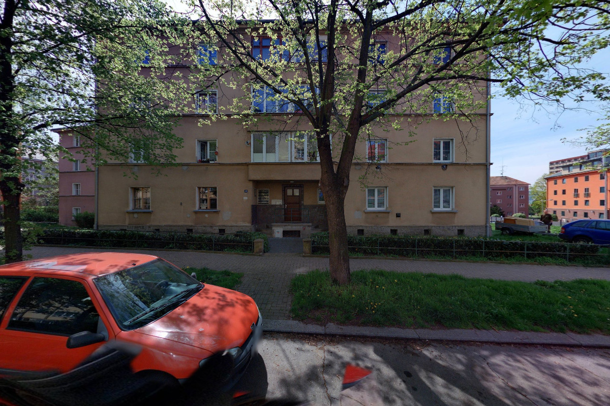 Zednictví u knihovny