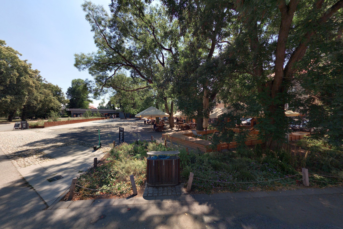 Nabíjecí zásuvka pro elektrokola - Regionální informační centrum Olomouc