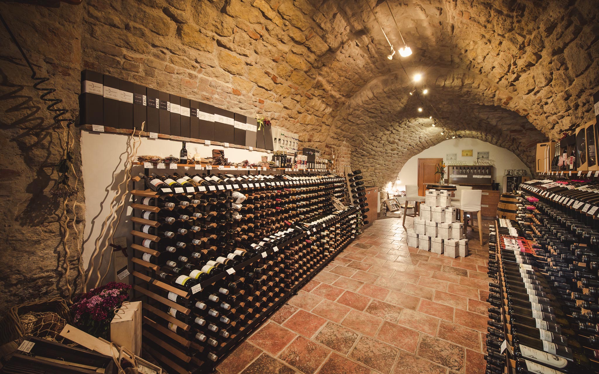 Vinotéka VÍNO HRUŠKA foto 3