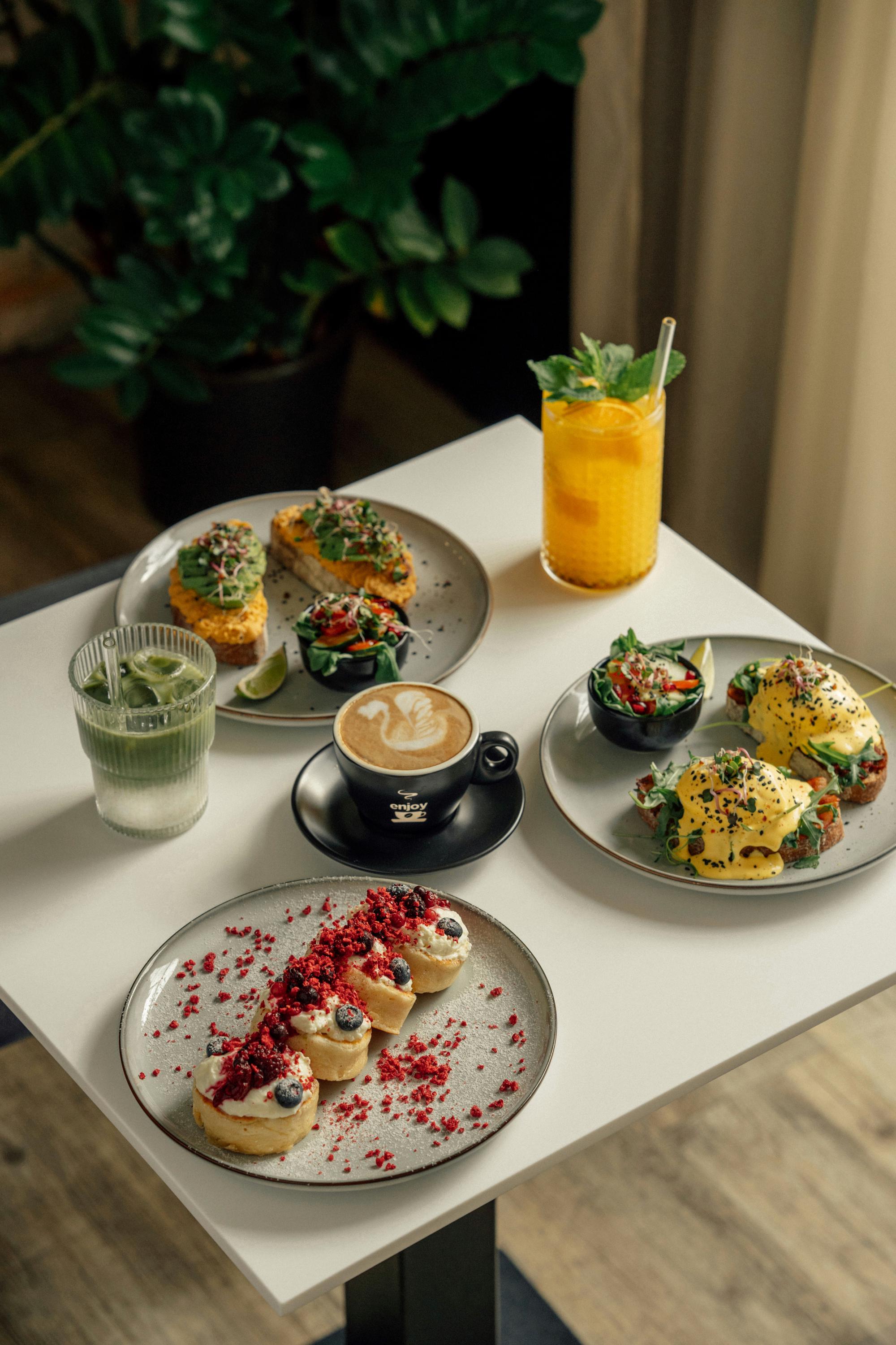 Enjoy coffee & brunch foto 6