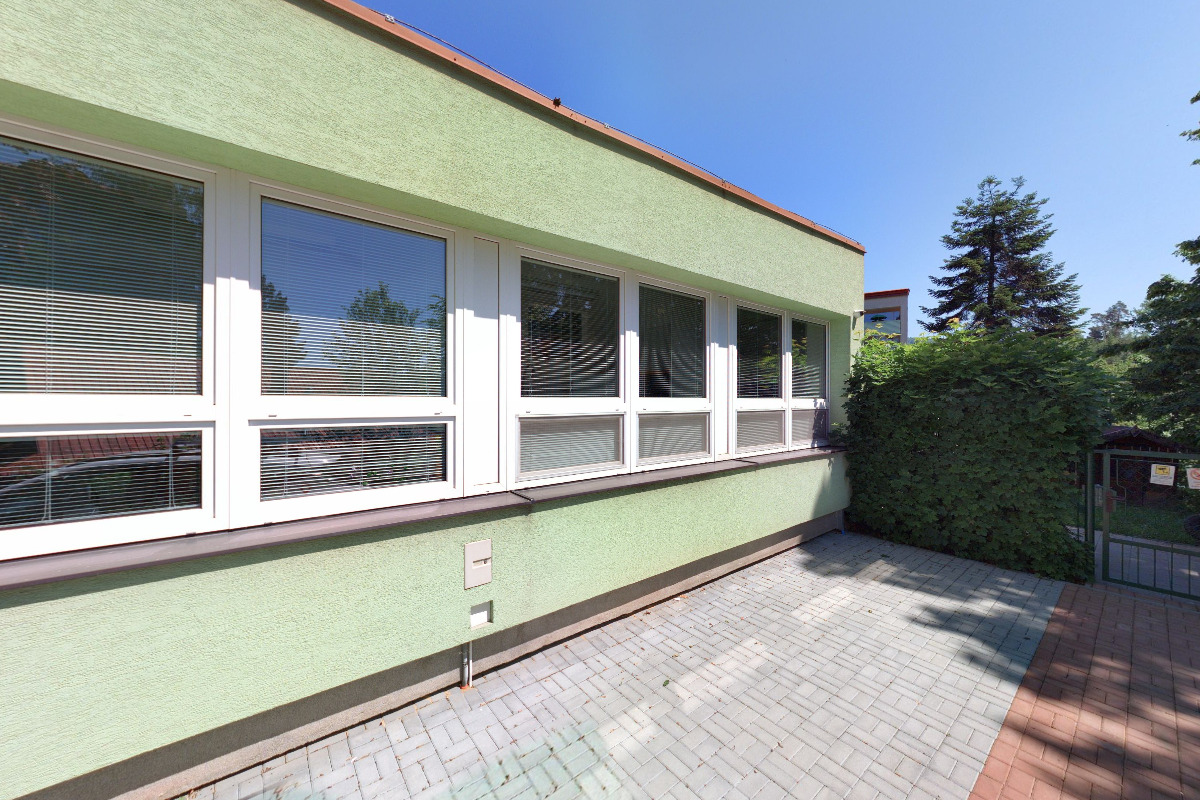 MŠ Rožnov pod Radhoštěm, 5. května foto 2