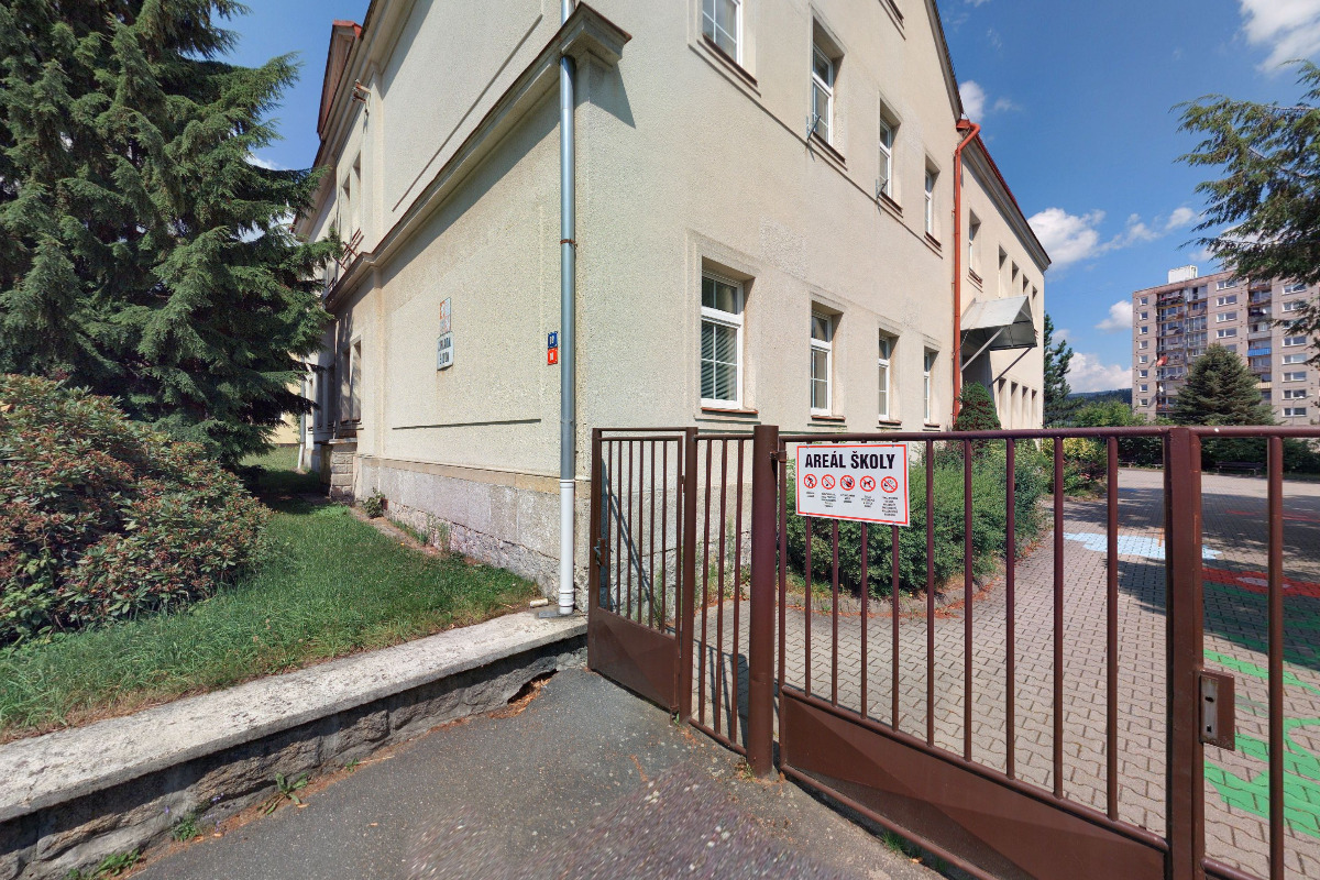 ZŠ Jablonec nad Nisou, Pod Vodárnou foto 3