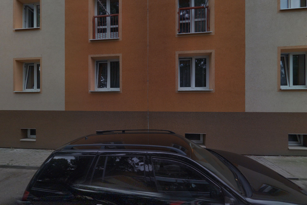 Dům na půl cesty v Mostě - K srdci klíč, o. p. s.