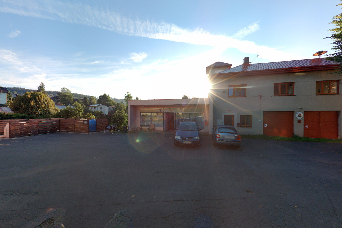 Smíšené zboží Bzí