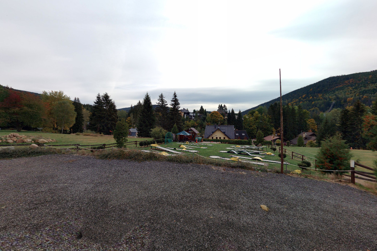 Rychlé občerstvení u minigolfu foto 3