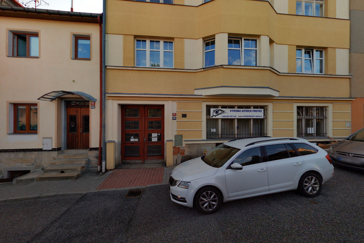 Výroba očních protéz – Petr Adamovský foto 1