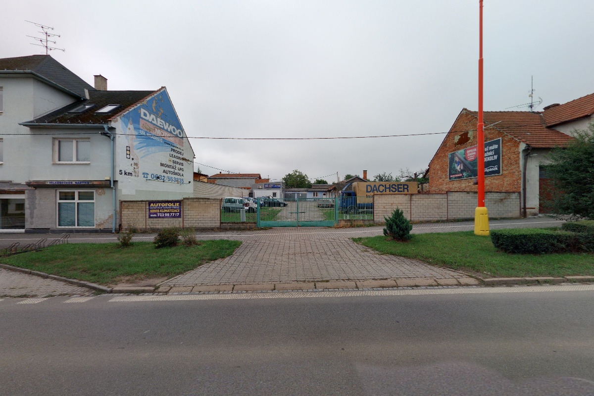 Zahoď-rýč.cz | Půjčovna strojů foto 5