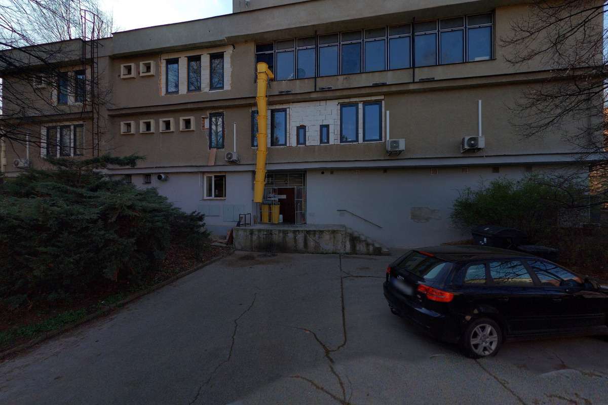 SVĚT OKEN - plastová okna a dveře