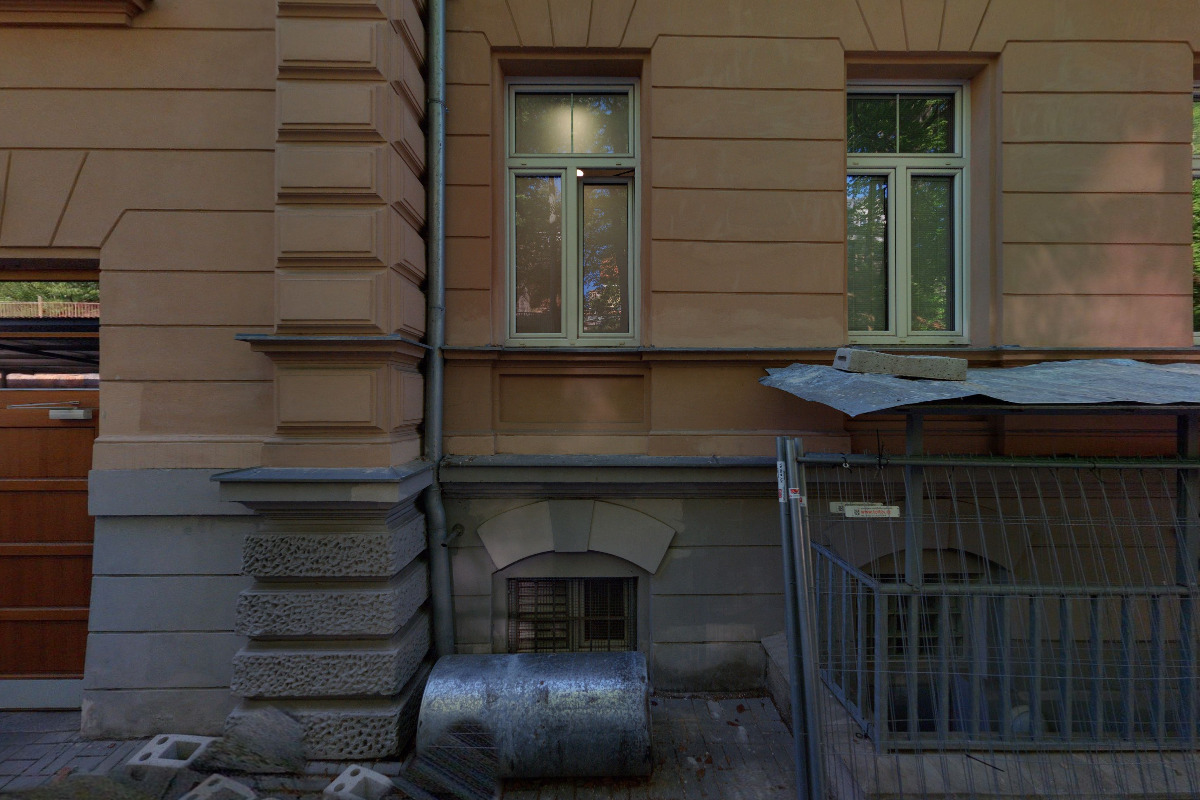 Policie ČR - Obvodní oddělení Karlovy Vary - město foto 2