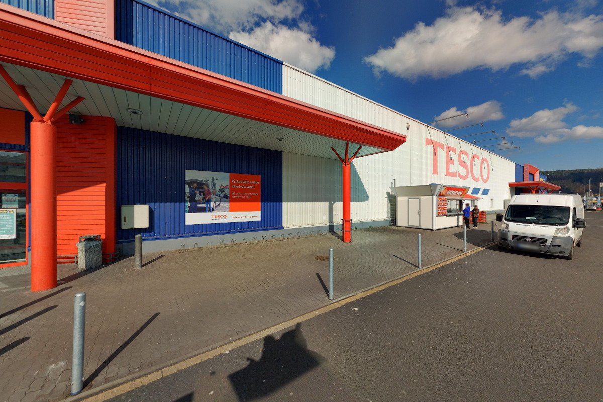 SPACE mobilní telefony