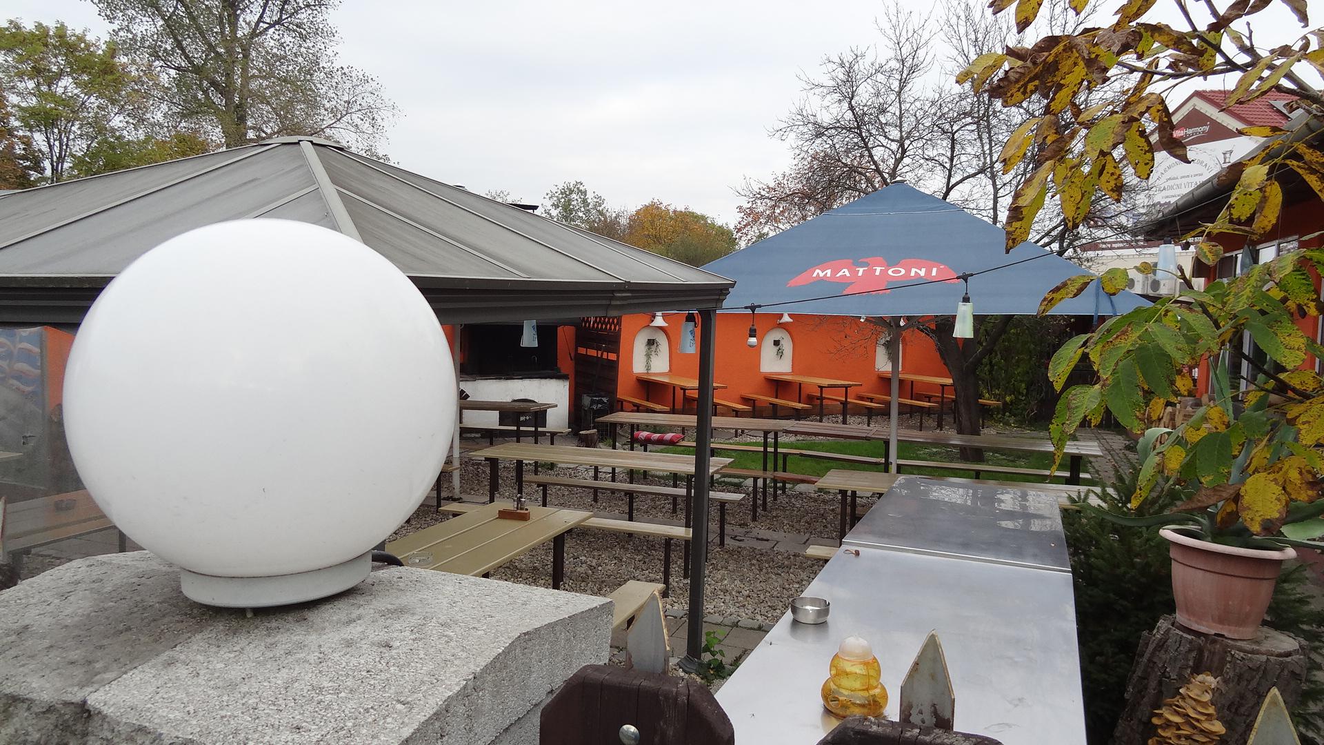 Restaurace na Vyhlídce aneb U Černé báby foto 5