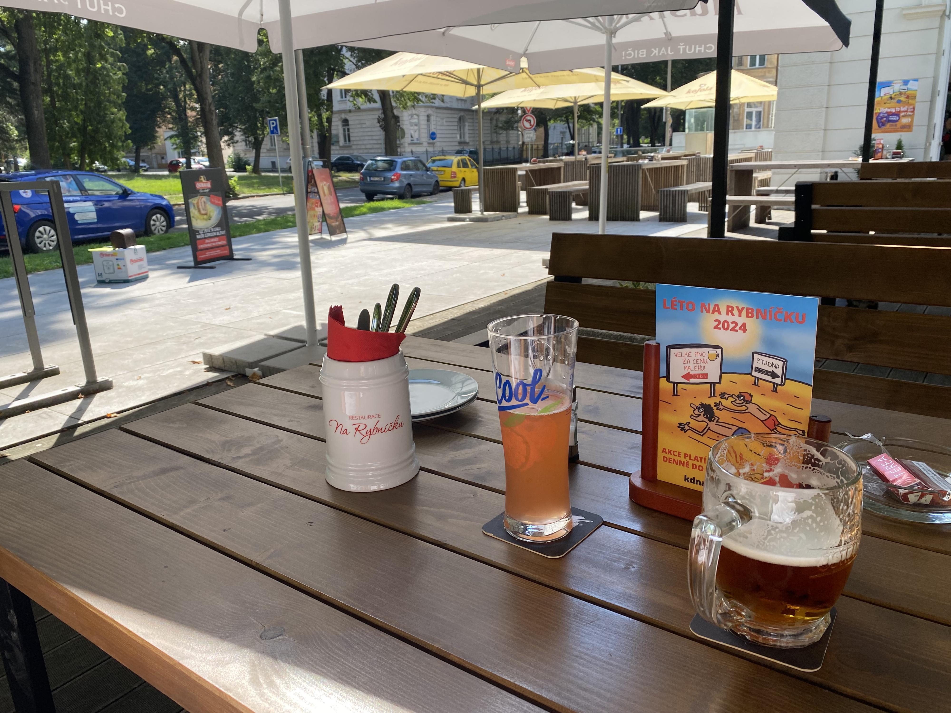 Restaurace a Kulturní Dům Na Rybníčku foto 6