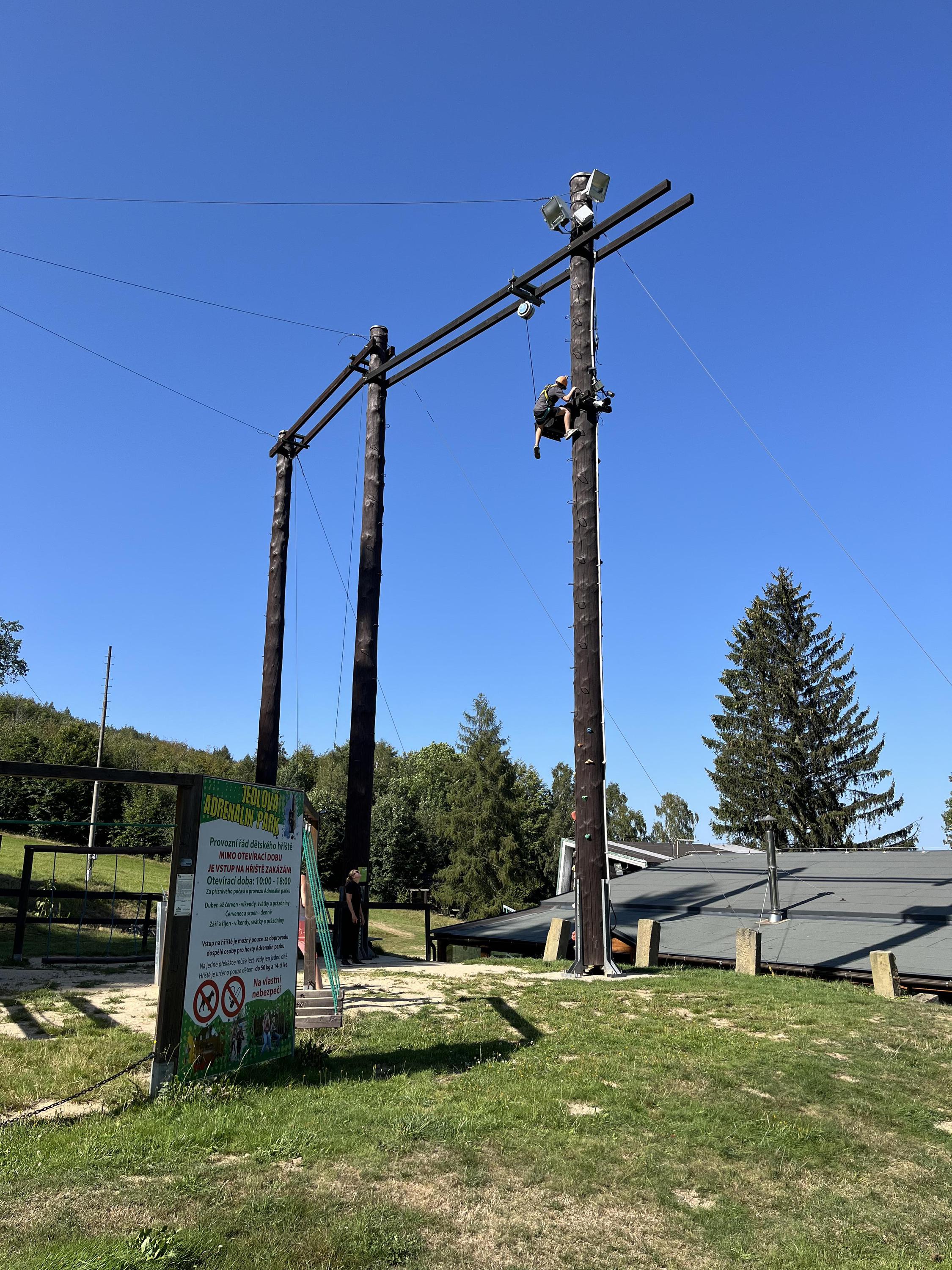 Bar na dolní stanici foto 5