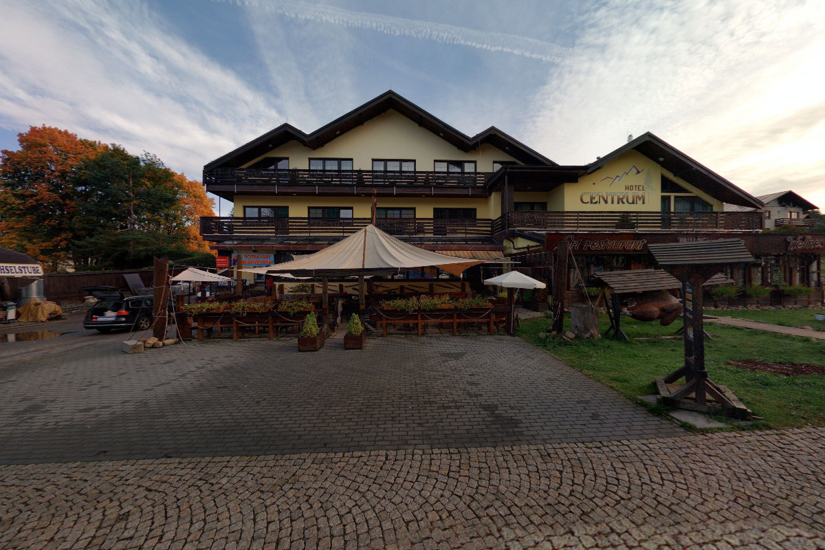 Bankomat UniCredit Bank Czech Republic foto 2