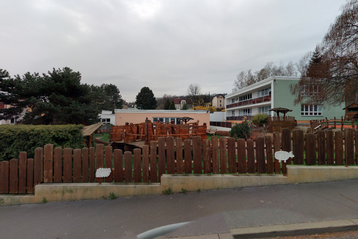 Mateřská škola Děčín VI, Klostermannova 1474/11 foto 1