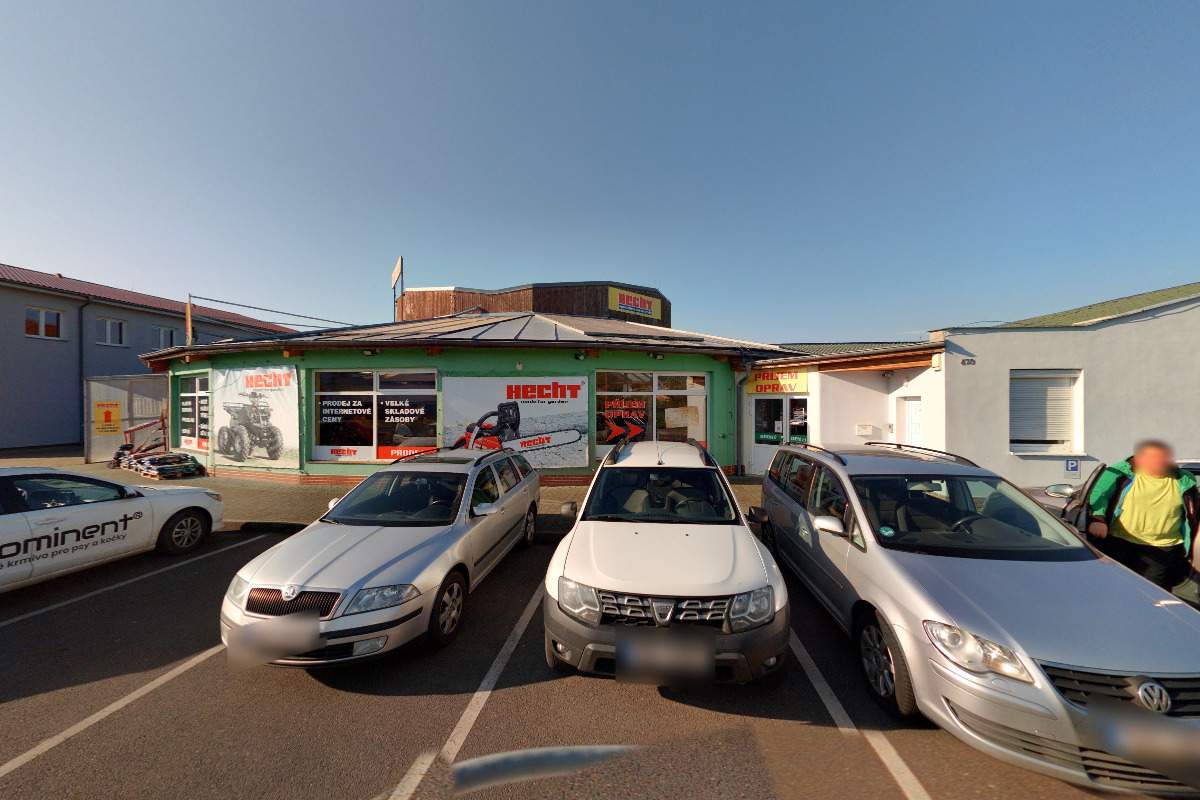 HECHT - specialista na zahradu foto 6