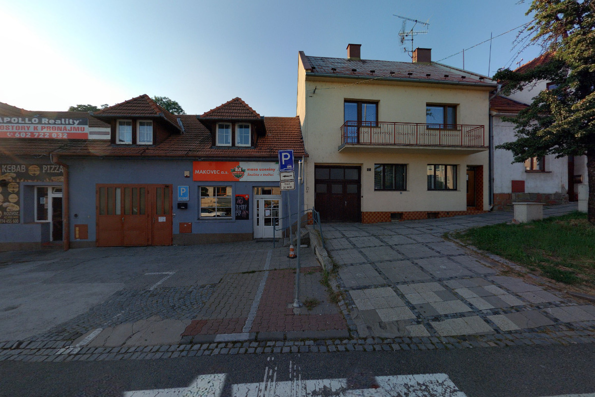 Makovec - maso uzeniny foto 2