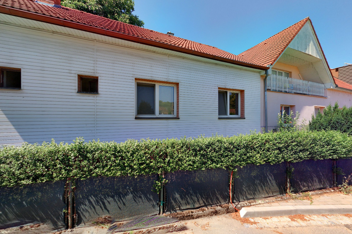 Výroba a prodej tenisové hry - Josef Vlček